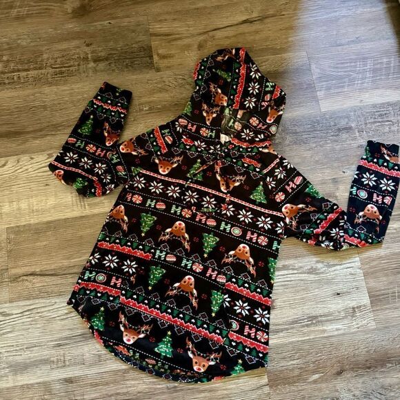 No Boundaries Black Fleece Multicolored Christmas Reindeer Print Hoodie Size Med - Picture 1 of 6